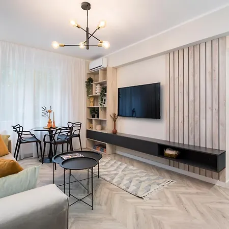 Apartment Poweli Center Bukarest