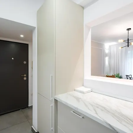 Apartment Poweli Center